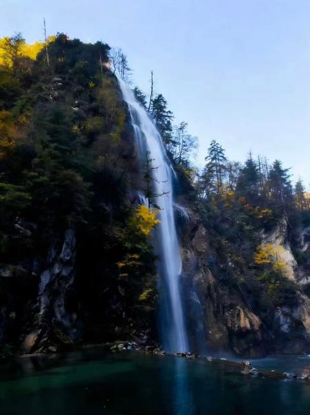 山水秘境官鹅沟